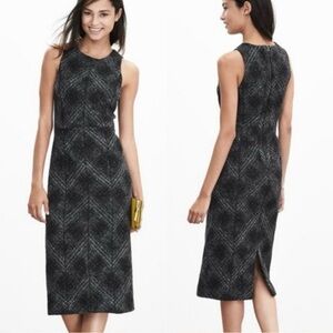 Banana Republic Wool Blend Plaid Sleeveless Sheath Dress